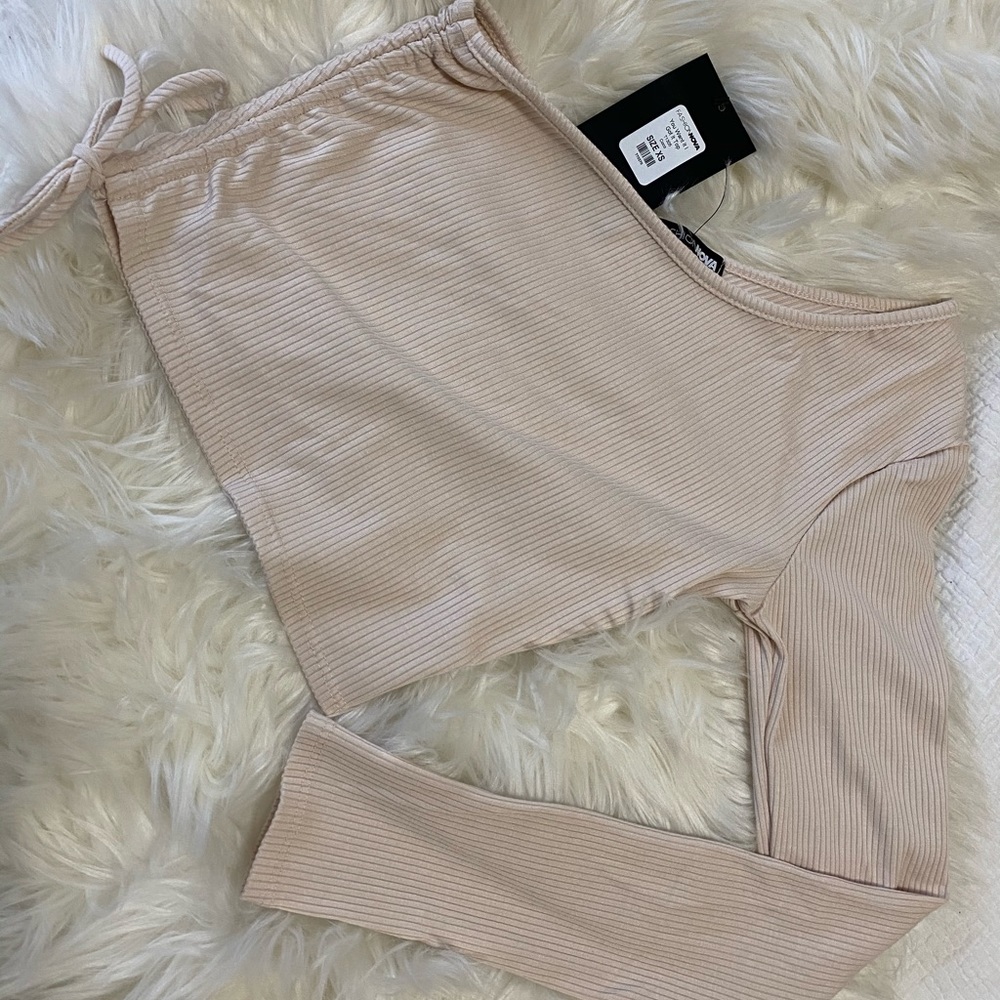 Fashion Nova One Shoulder Long Sleeve Crop Top